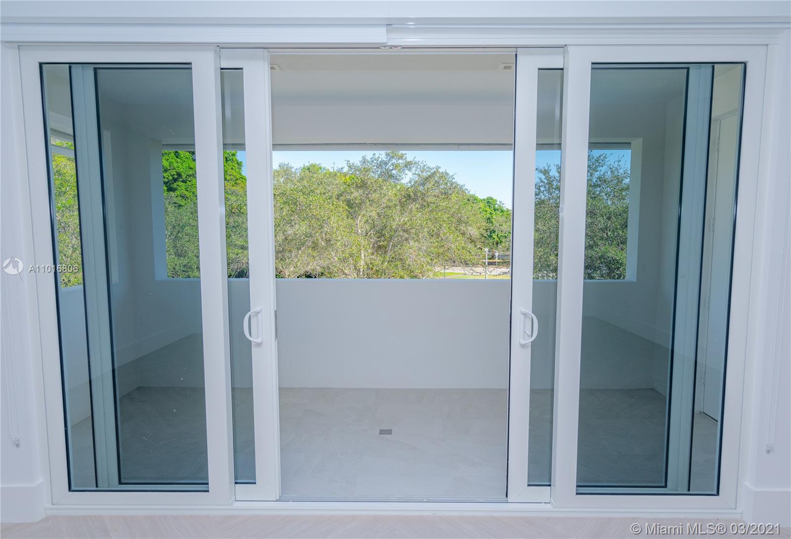 3510 Segovia St #3510 Coral Gables, FL 33134