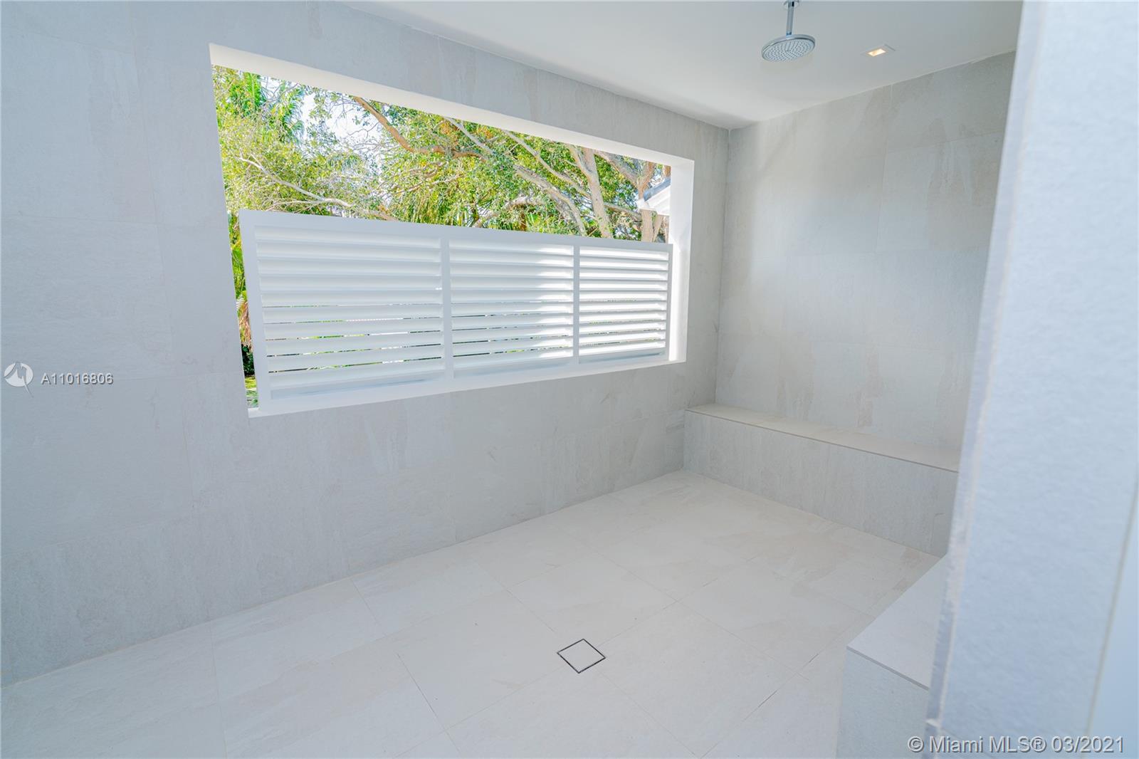 3510 Segovia St #3510 Coral Gables, FL 33134