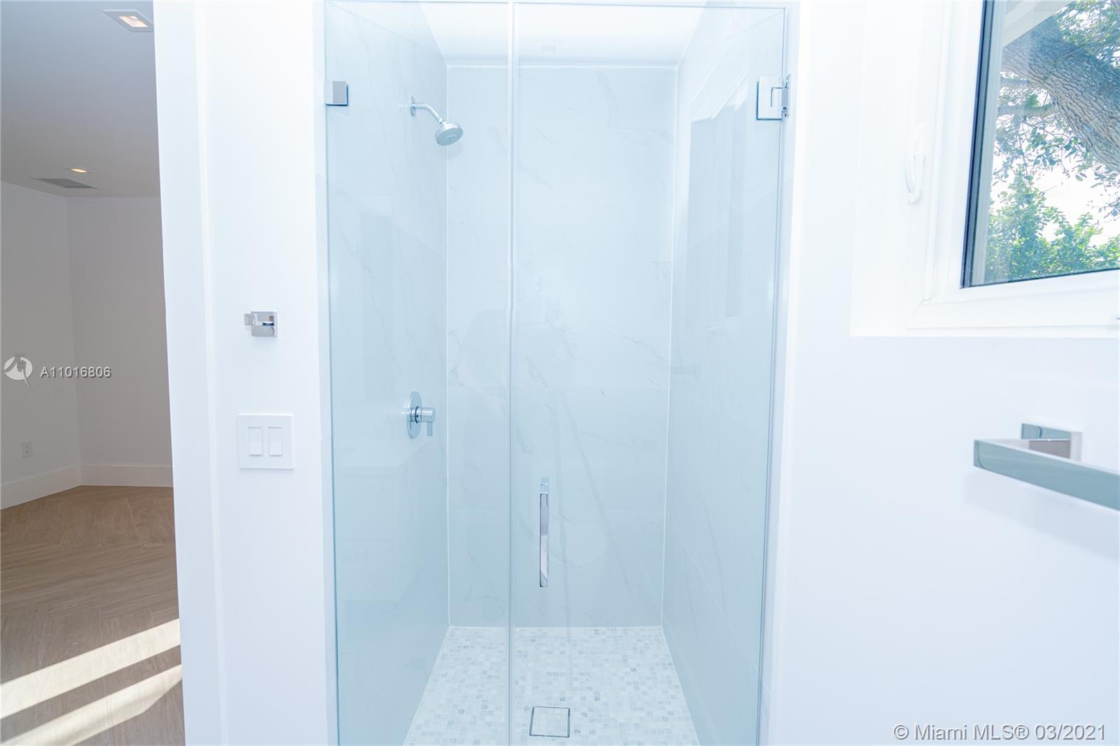 3510 Segovia St #3510 Coral Gables, FL 33134