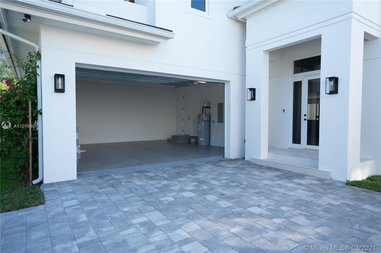 3510 Segovia St #3510 Coral Gables, FL 33134