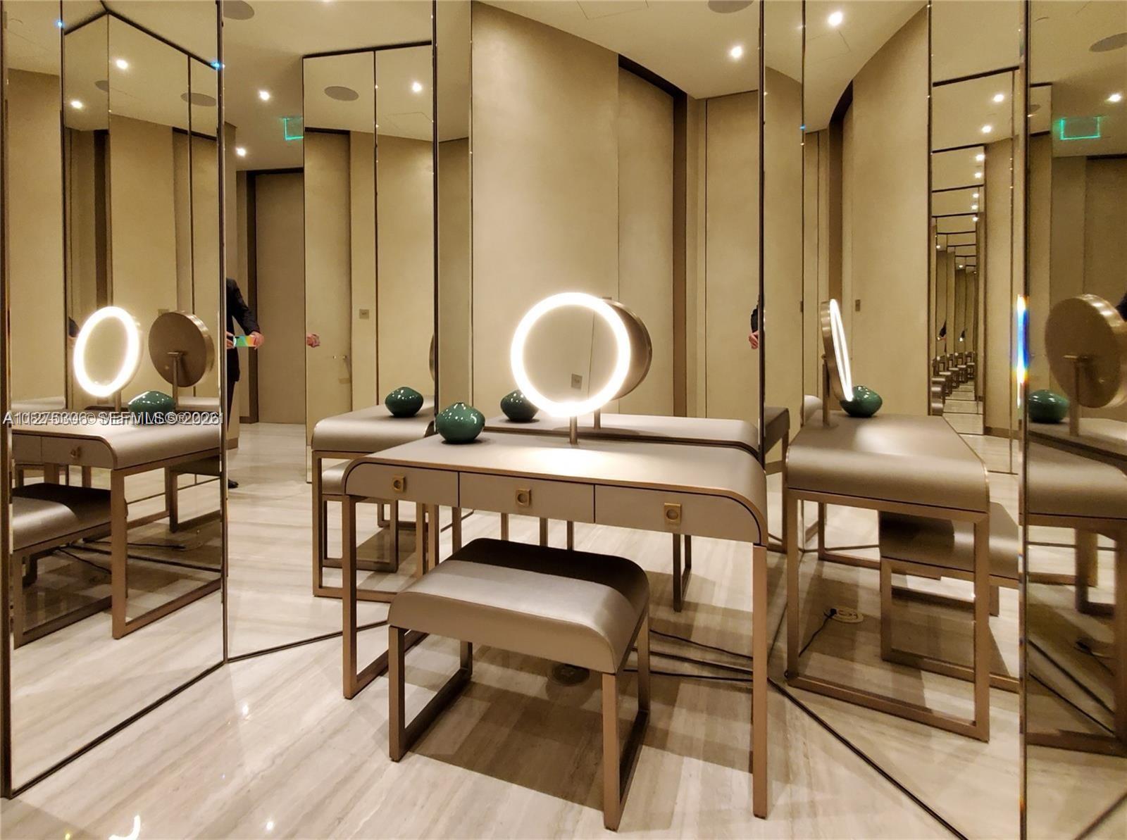 18975 E Collins Ave #3802 Sunny Isles Beach, FL 33160