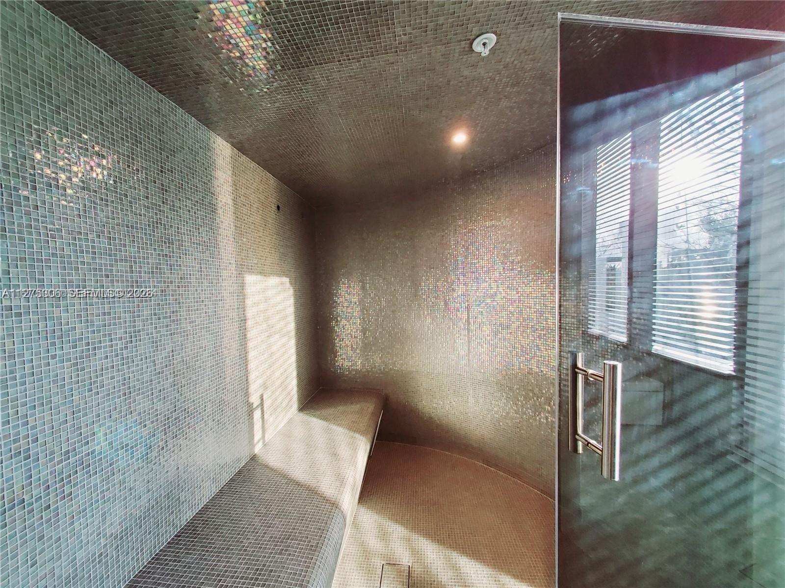 18975 E Collins Ave #3802 Sunny Isles Beach, FL 33160