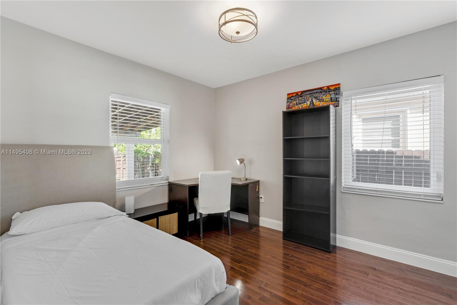 2465 SW 21st Ter,Miami, FL 33145