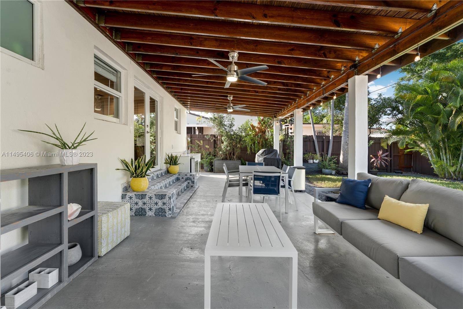 2465 SW 21st Ter,Miami, FL 33145