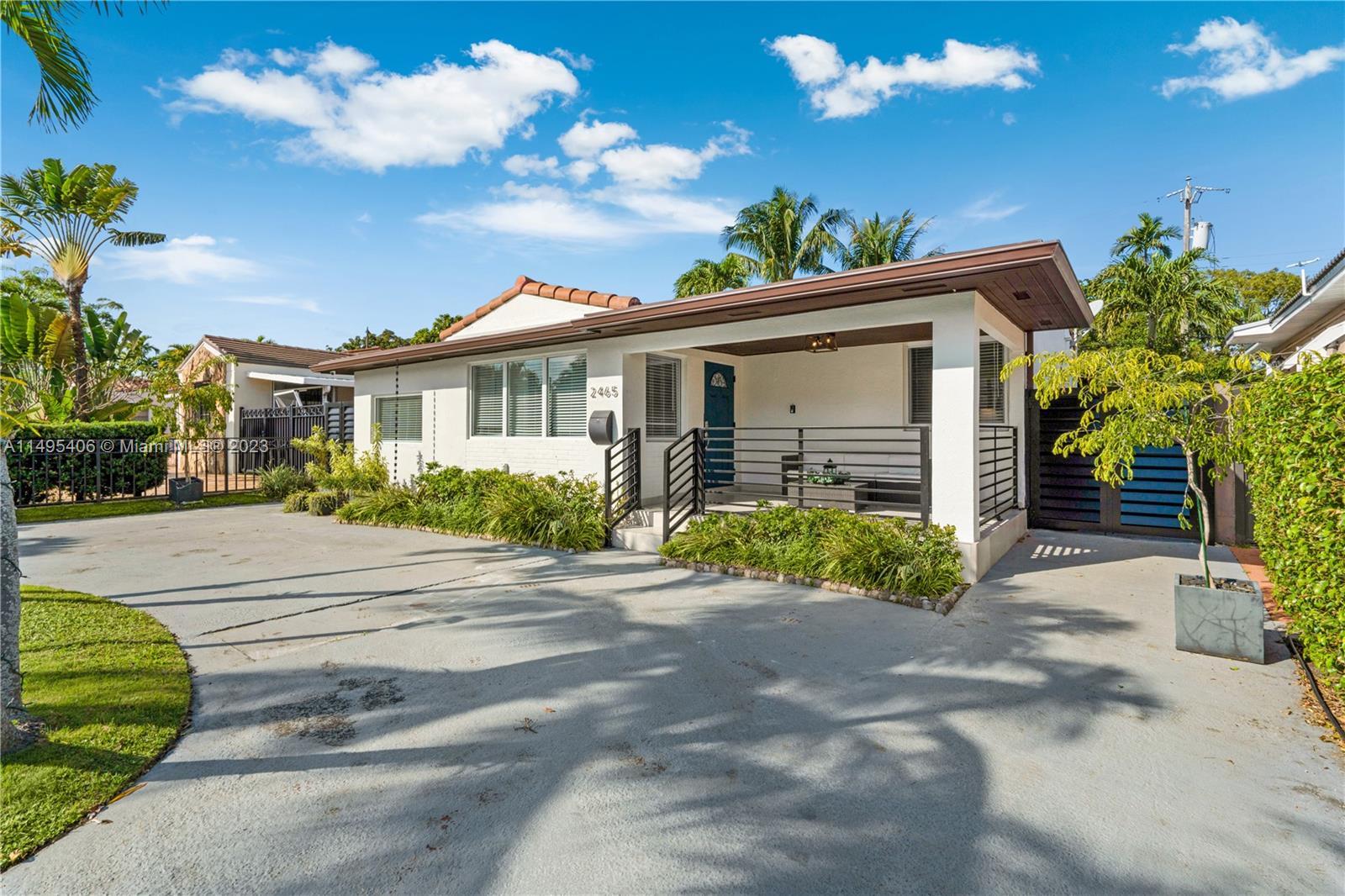 2465 SW 21st Ter,Miami, FL 33145