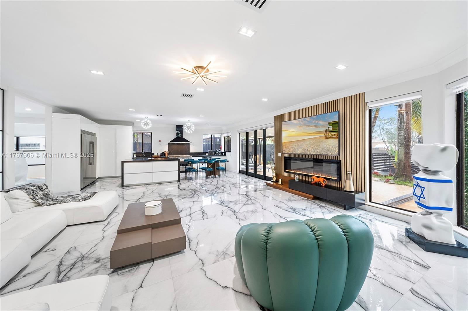 3400 NE 164th St North Miami Beach, FL 33160