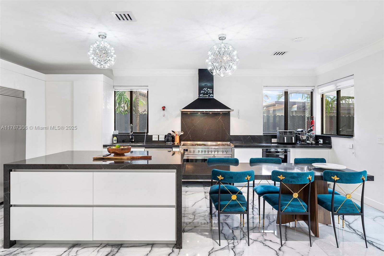 3400 NE 164th St North Miami Beach, FL 33160