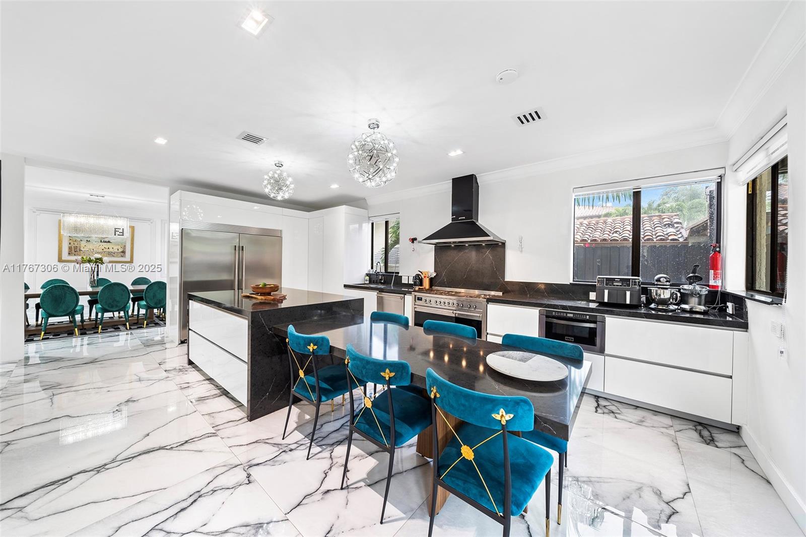 3400 NE 164th St North Miami Beach, FL 33160