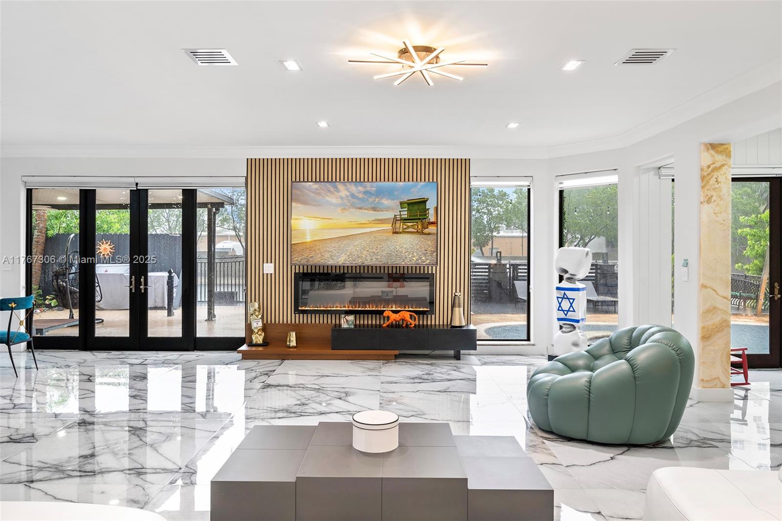 3400 NE 164th St North Miami Beach, FL 33160