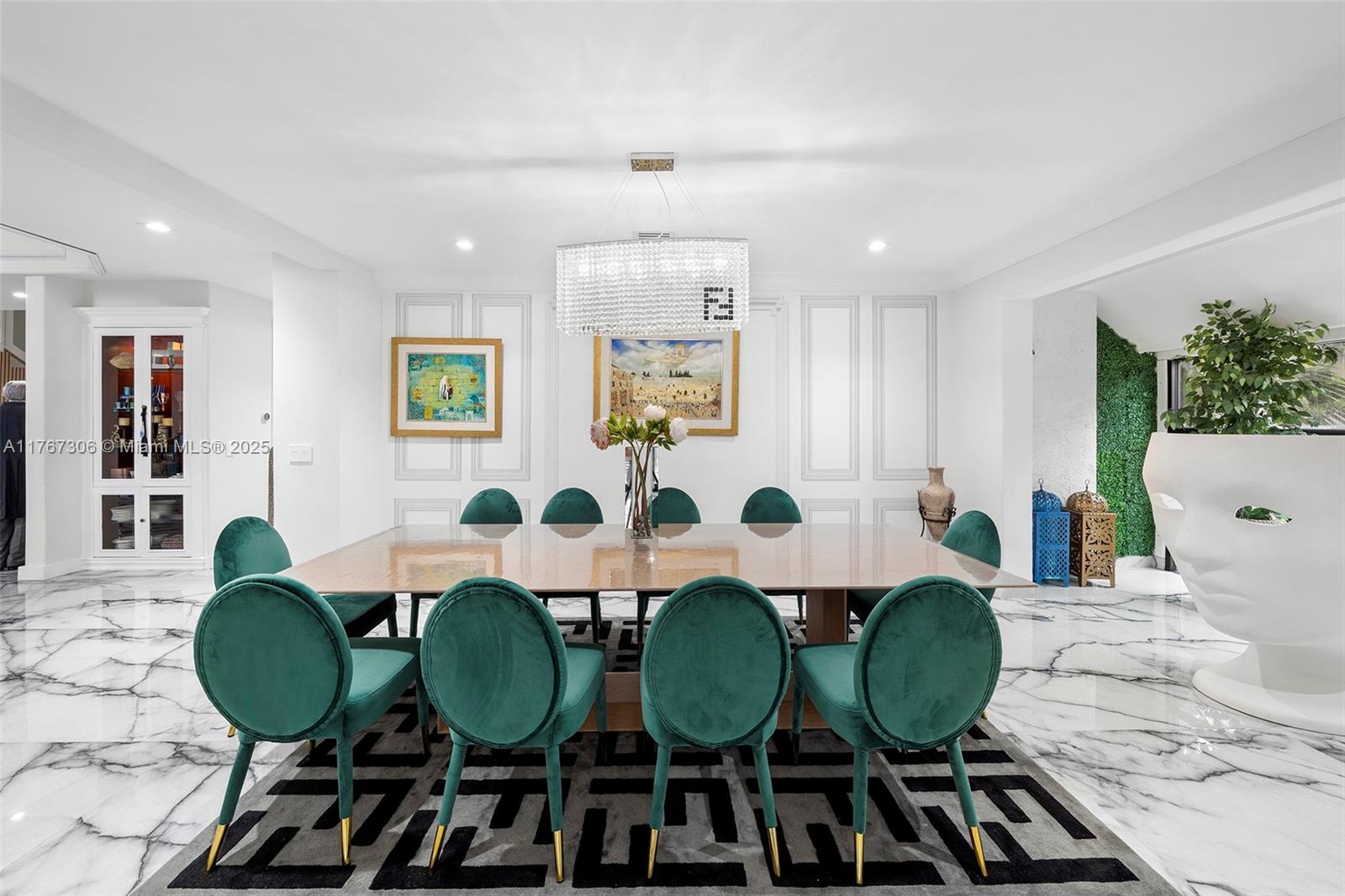 3400 NE 164th St North Miami Beach, FL 33160