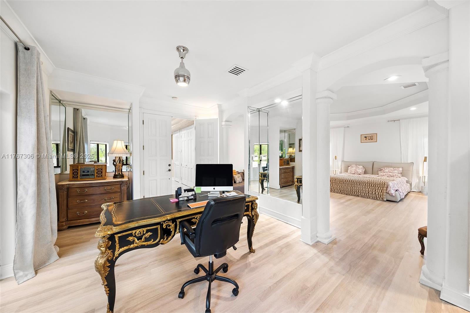 3400 NE 164th St North Miami Beach, FL 33160