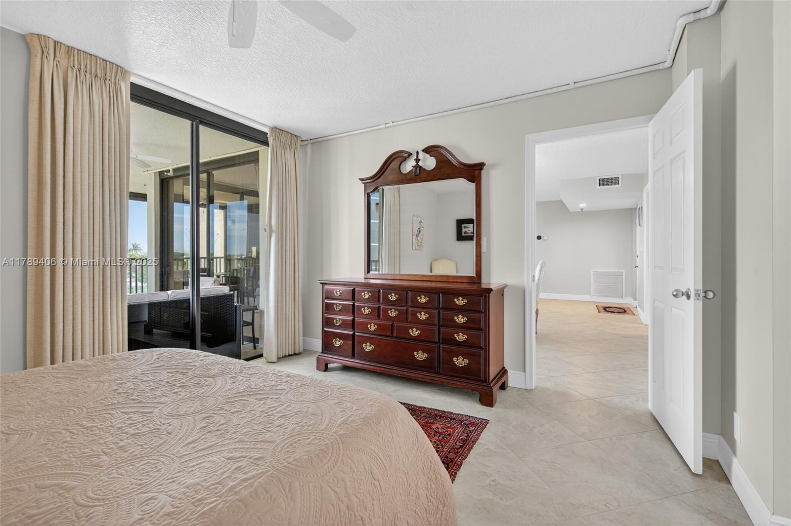 19800 Sandpointe Bay Dr #506 Tequesta, FL 33469