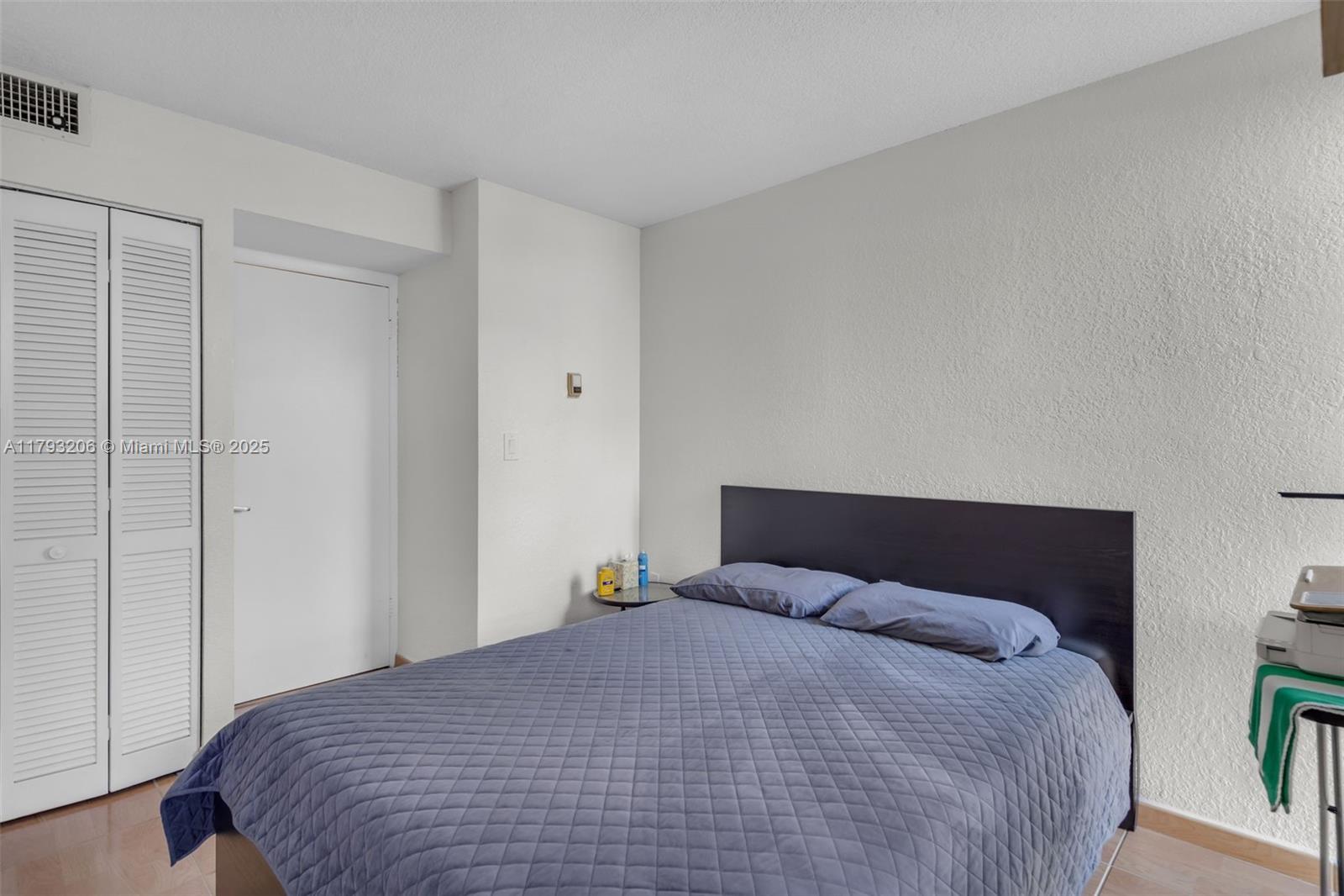 image COSTA BELLA CONDO17