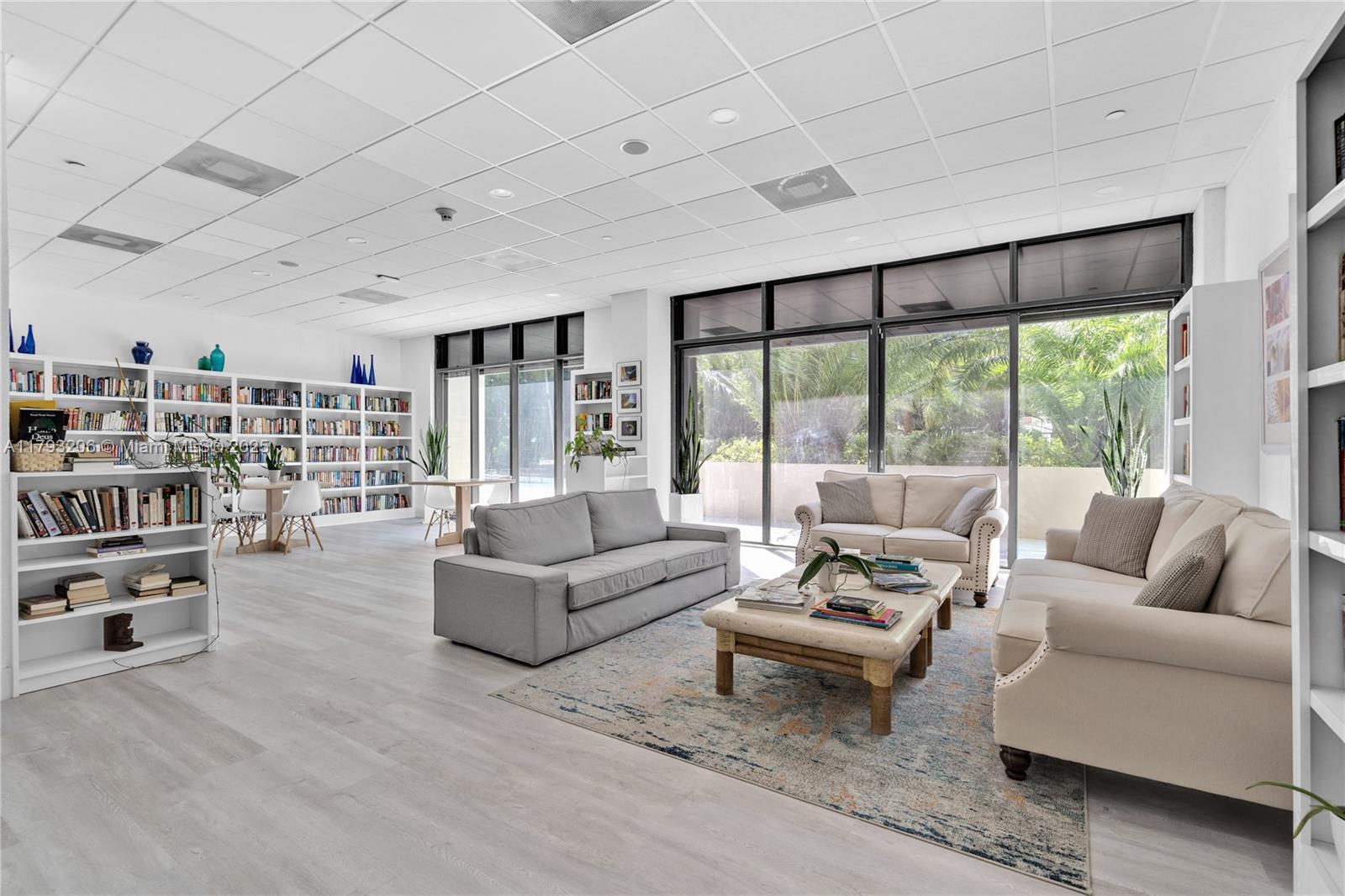 image COSTA BELLA CONDO28