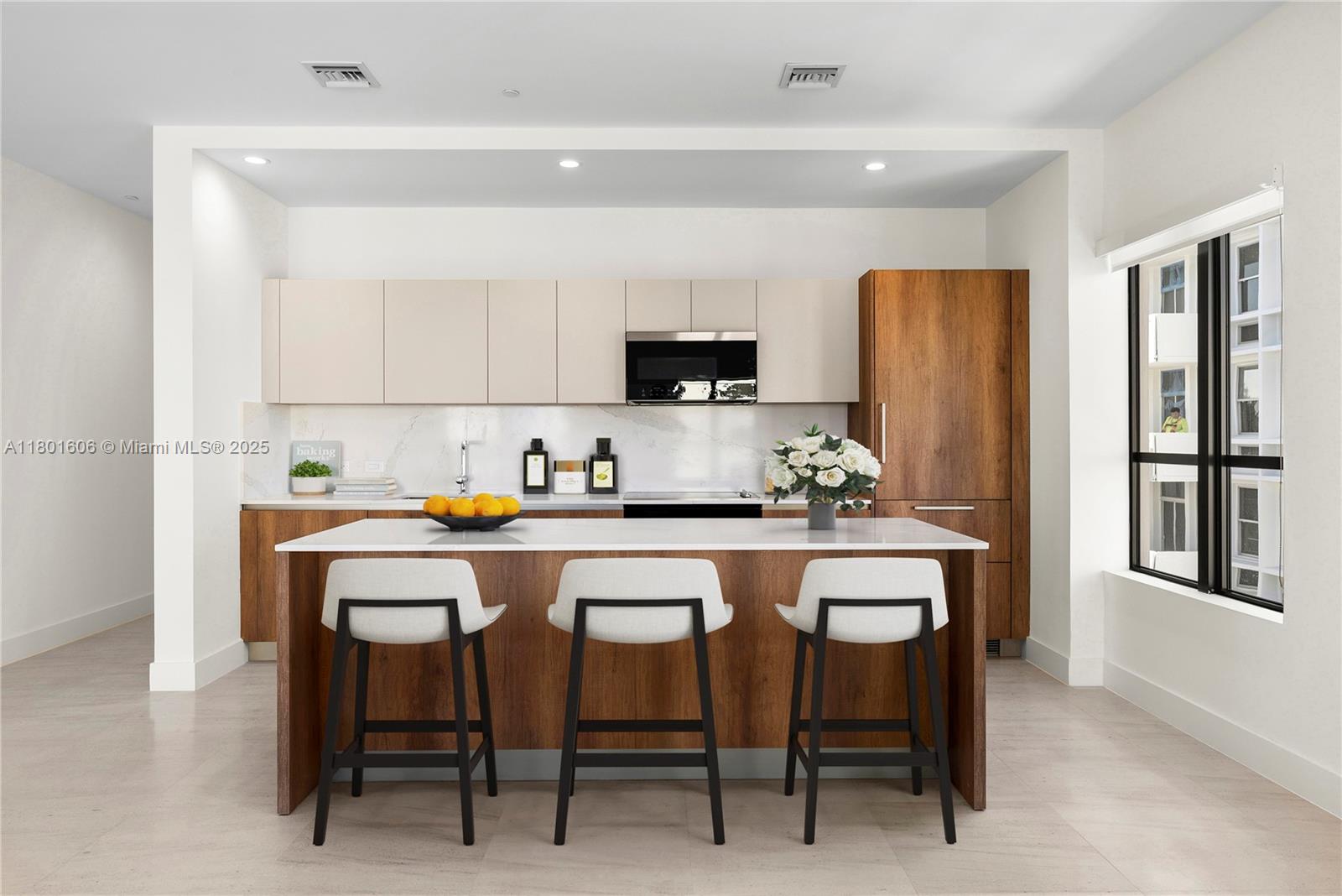 701 Valencia Ave #702 Coral Gables, FL 33134