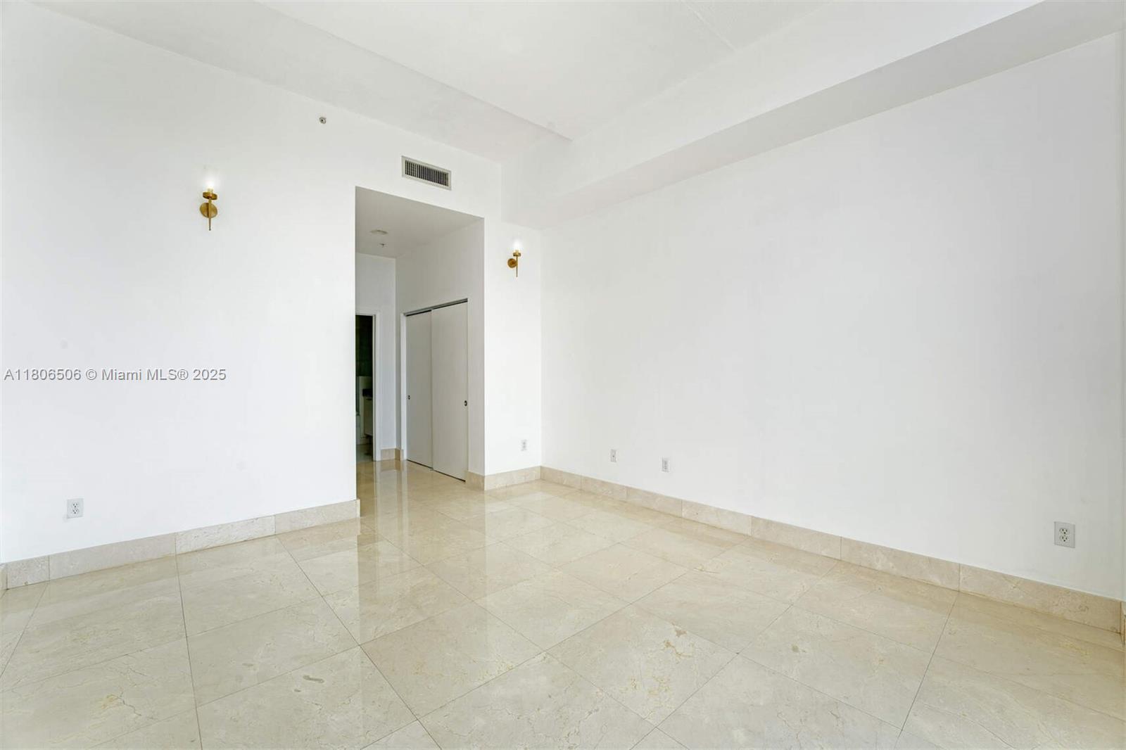image The Meridian Condo9