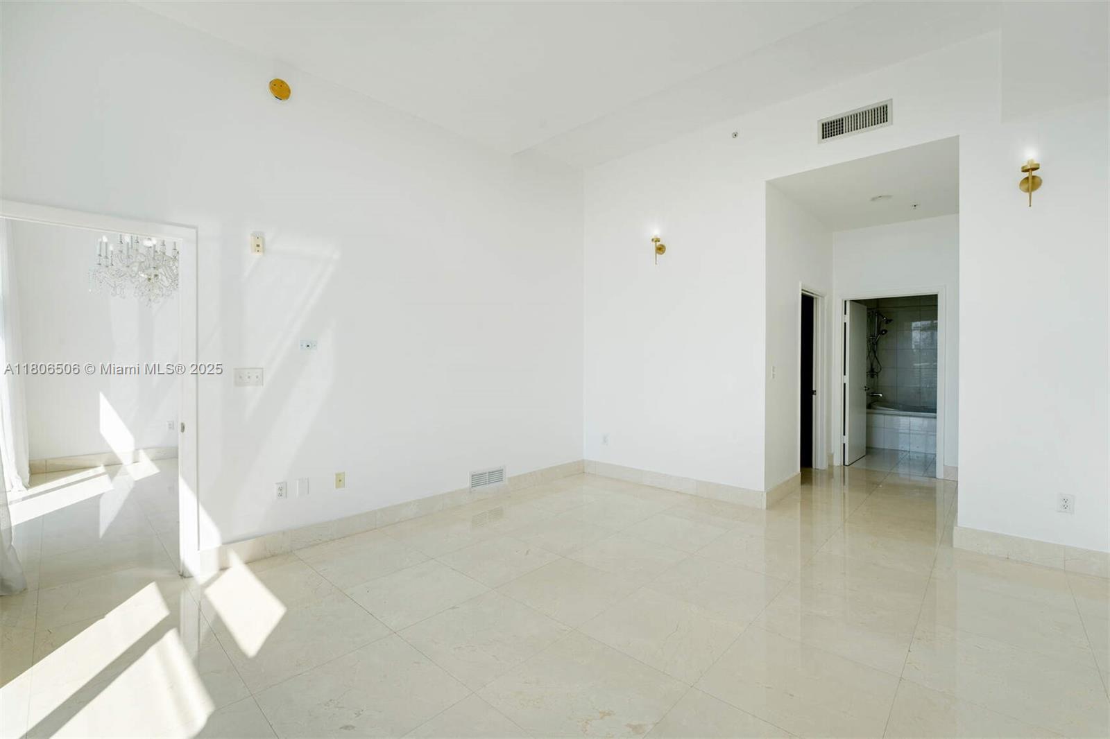 image The Meridian Condo8