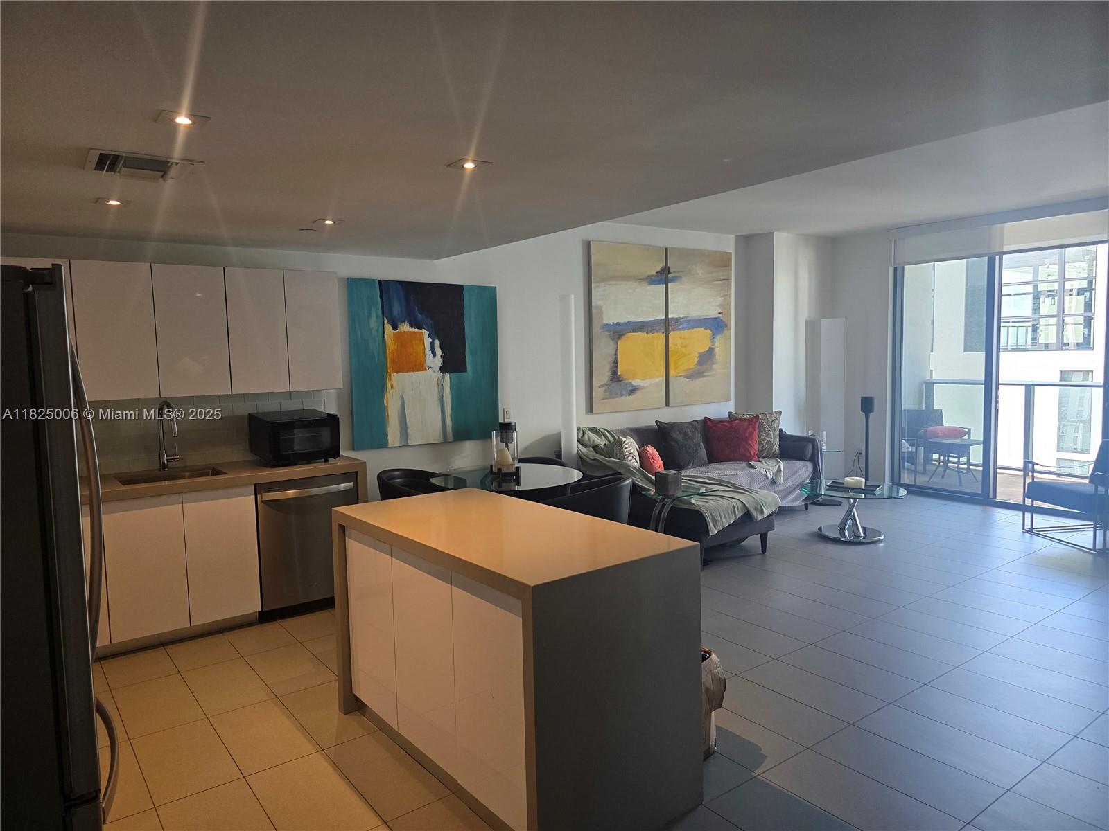 image Canvas Condo15