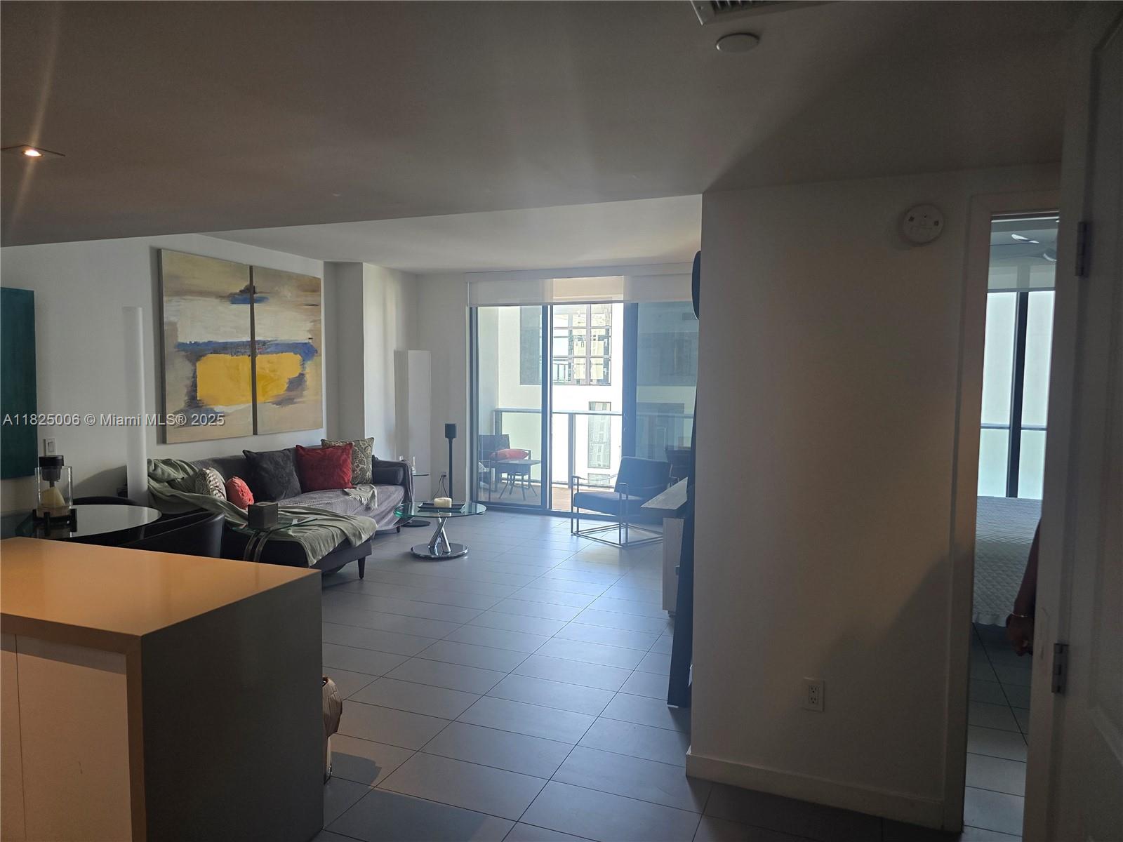 image Canvas Condo16