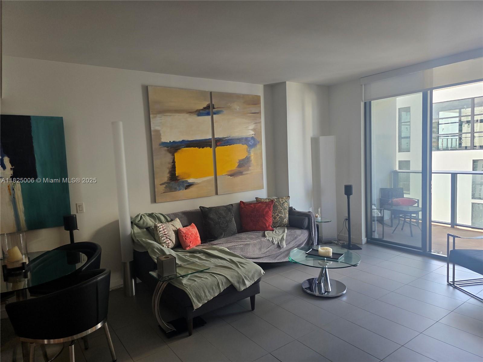 image Canvas Condo21