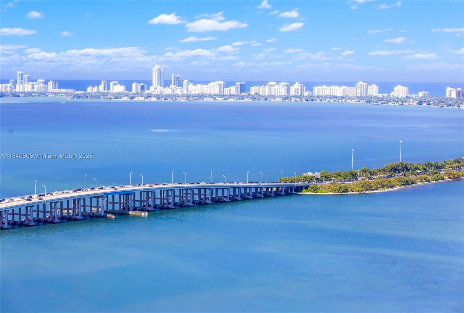 image Icon Bay Condo28