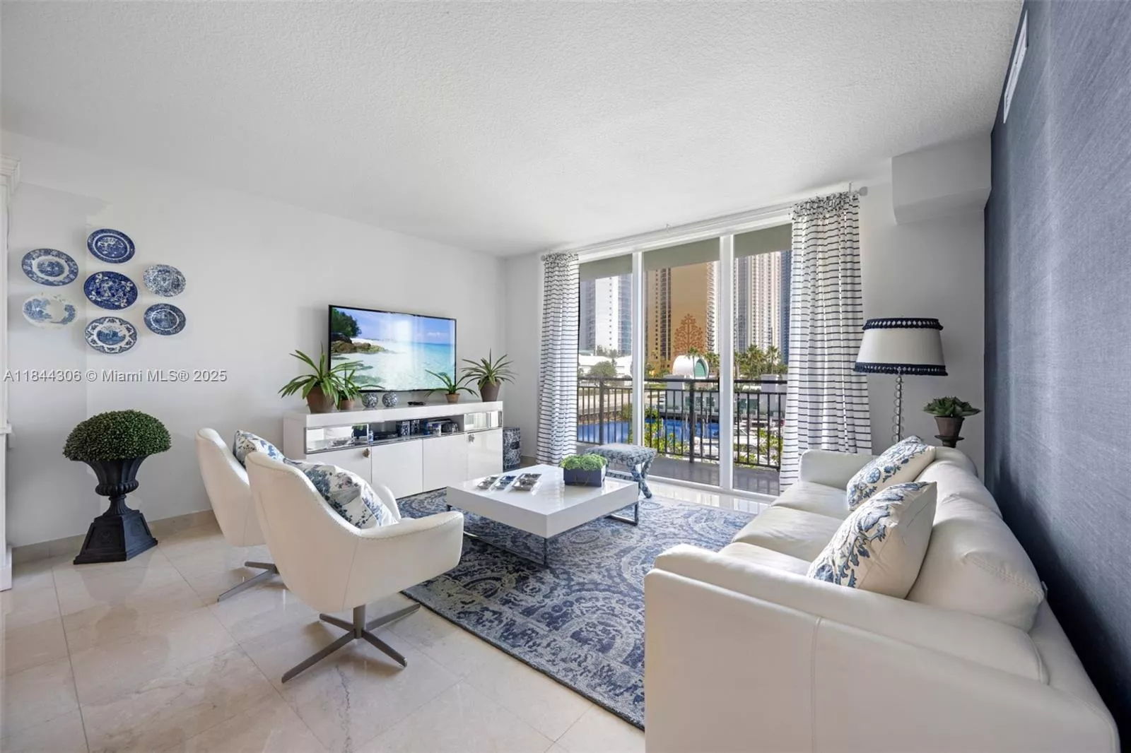 150 Sunny Isles Blvd #TH301
