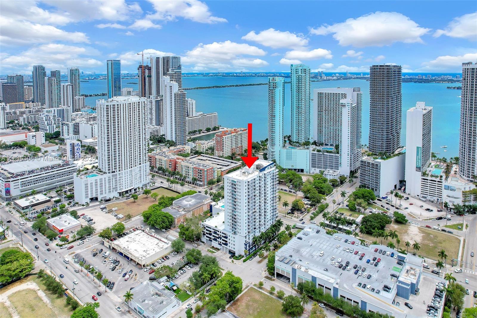 image 1800 Biscayne Plaza13