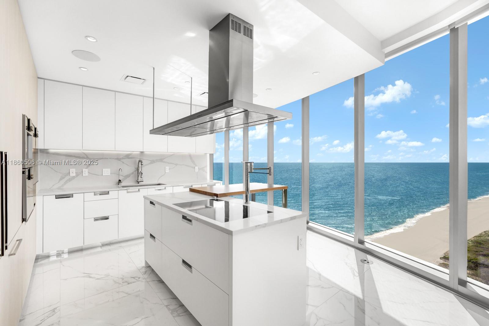 image Ritz Carlton Residences12