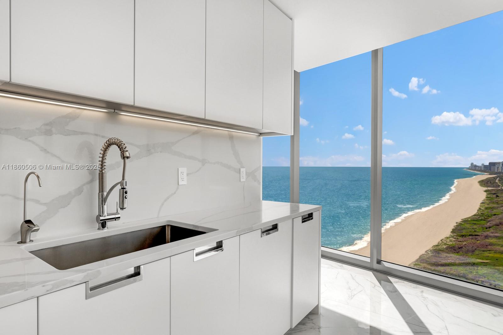 image Ritz Carlton Residences14