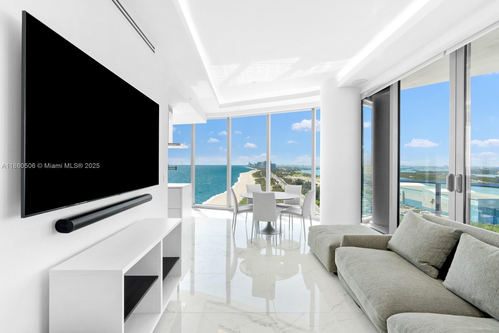 image Ritz Carlton Residences16