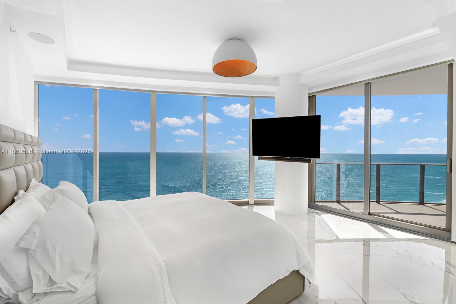 image Ritz Carlton Residences7