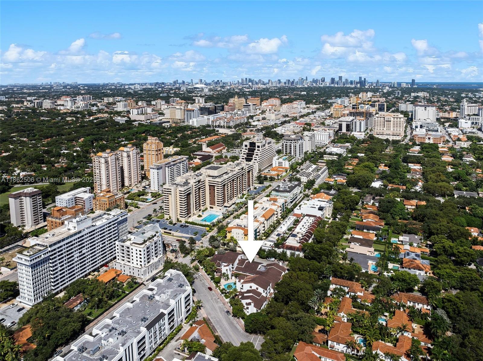 2600 Cardena St #11 Coral Gables, FL 33134