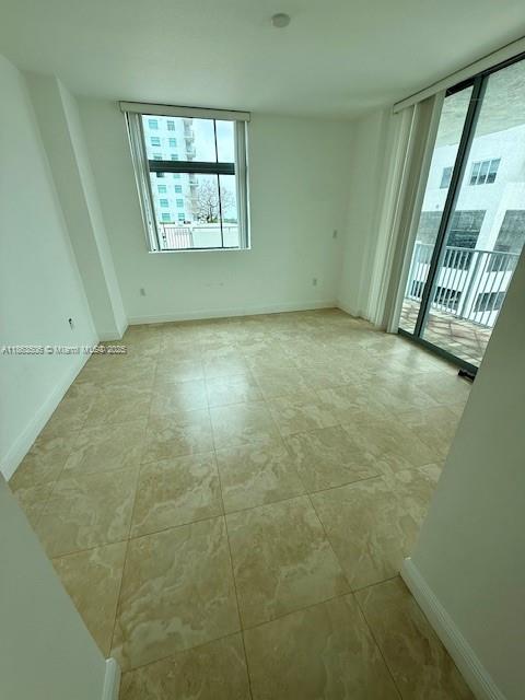 140 S Dixie Hwy #401