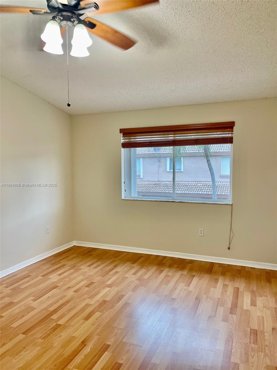 7362 SW 162nd Pl Miami, FL 33193