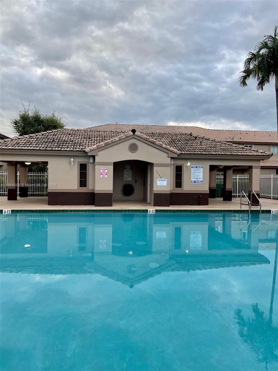 7362 SW 162nd Pl Miami, FL 33193