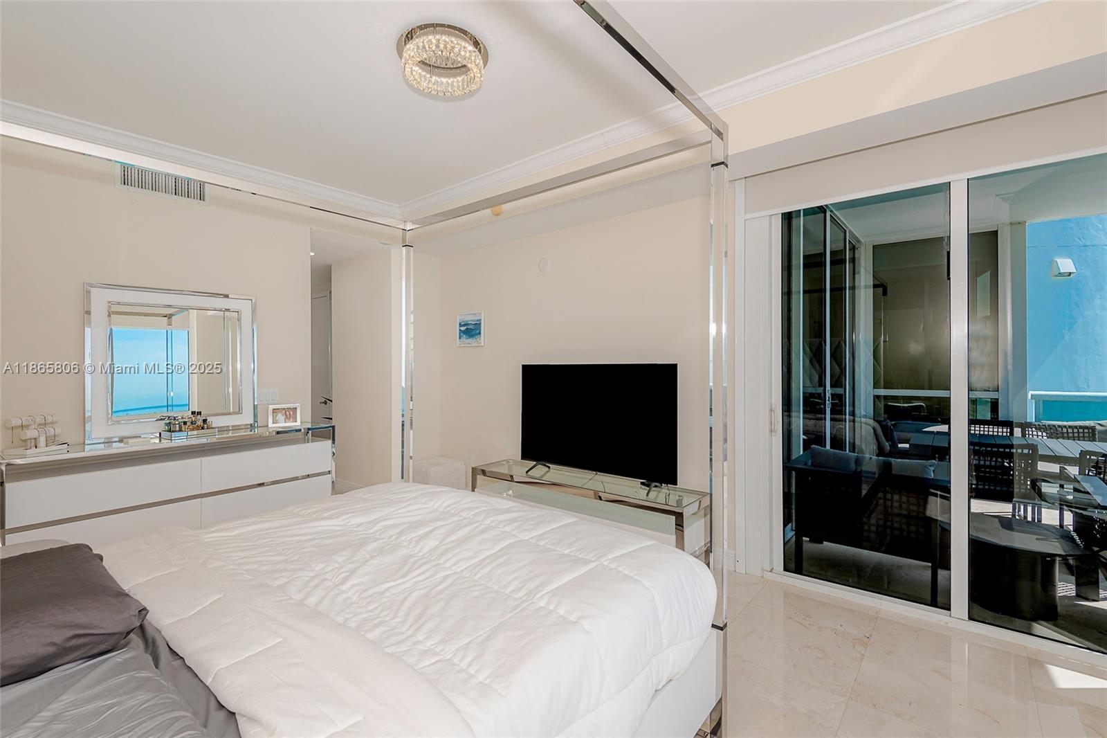 image Trump Palace Condo19
