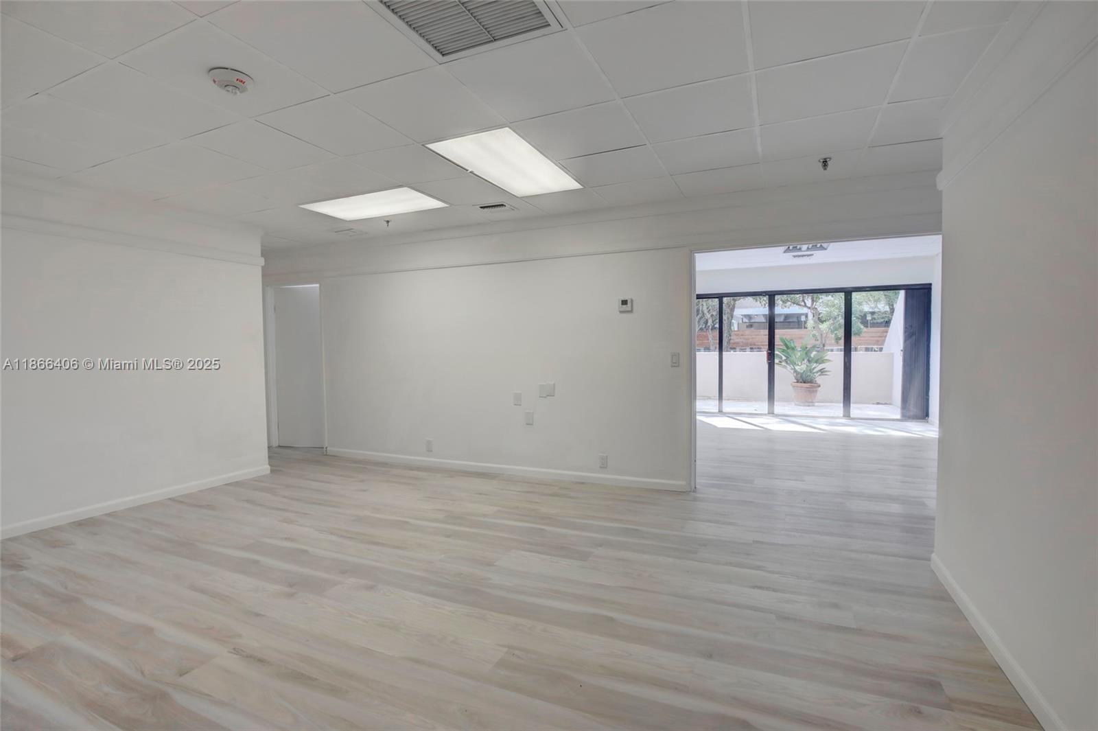 520 Brickell Key Dr Miami, FL 33131