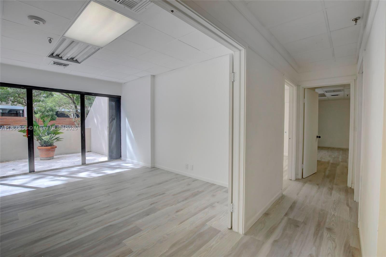 520 Brickell Key Dr Miami, FL 33131