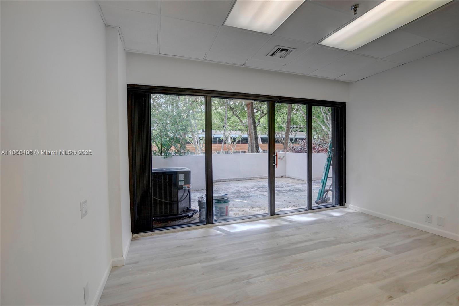 520 Brickell Key Dr Miami, FL 33131