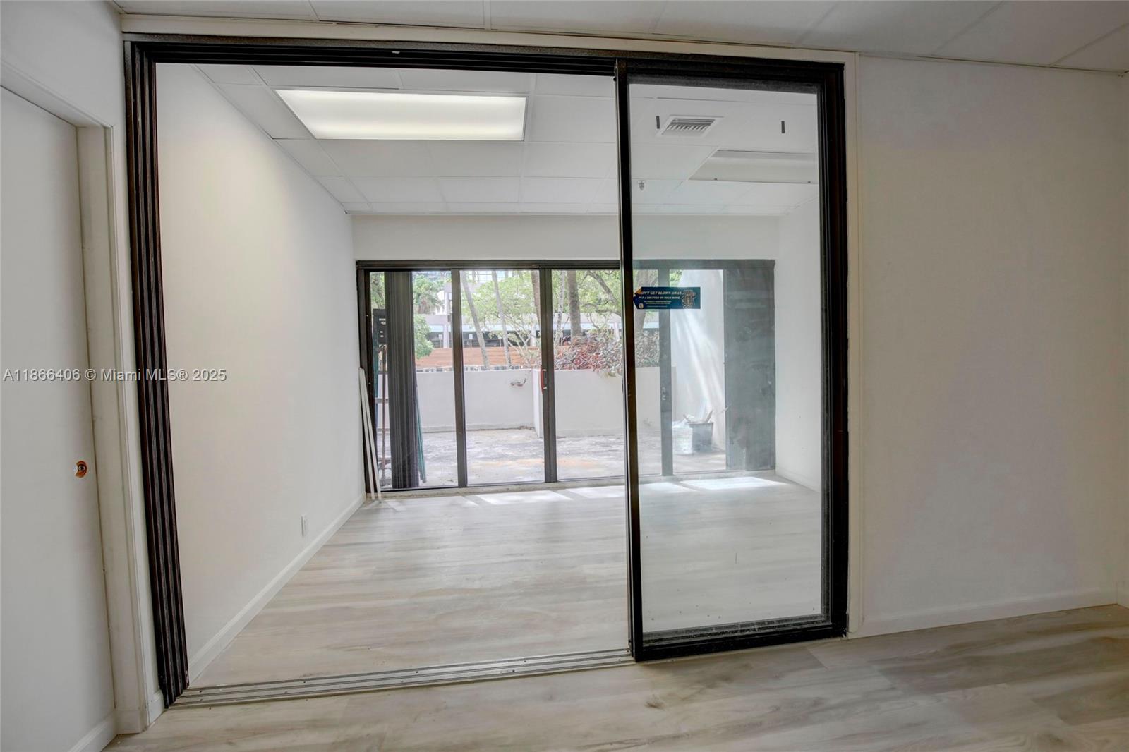 520 Brickell Key Dr Miami, FL 33131