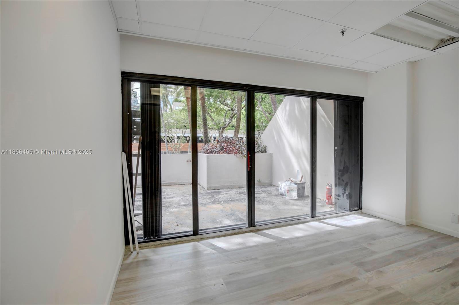 520 Brickell Key Dr Miami, FL 33131