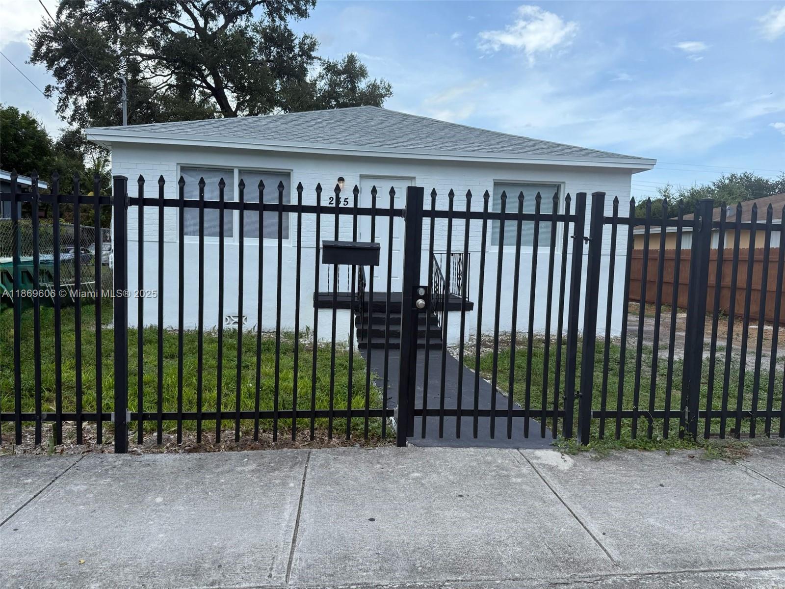 235 NW 53rd St
