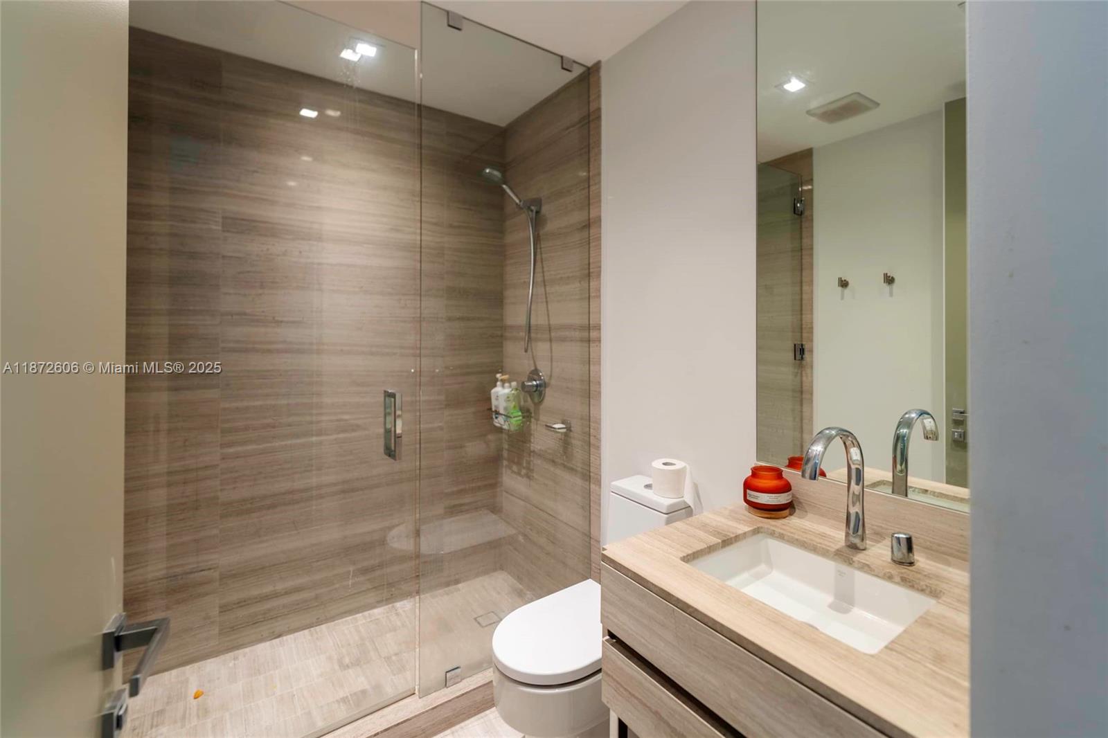 image Residences By Armani Casa36