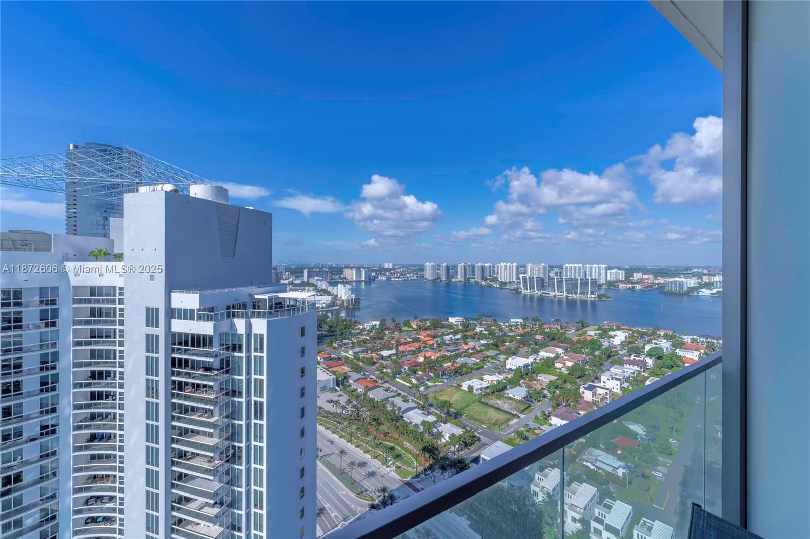 image Residences By Armani Casa37