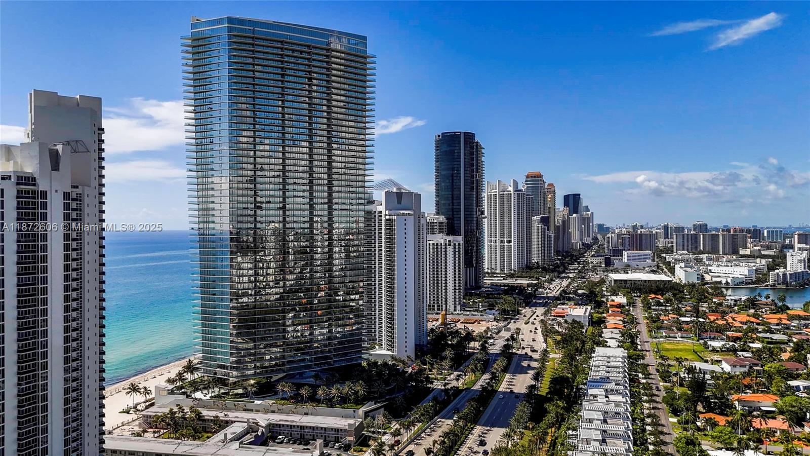 image Residences By Armani Casa42