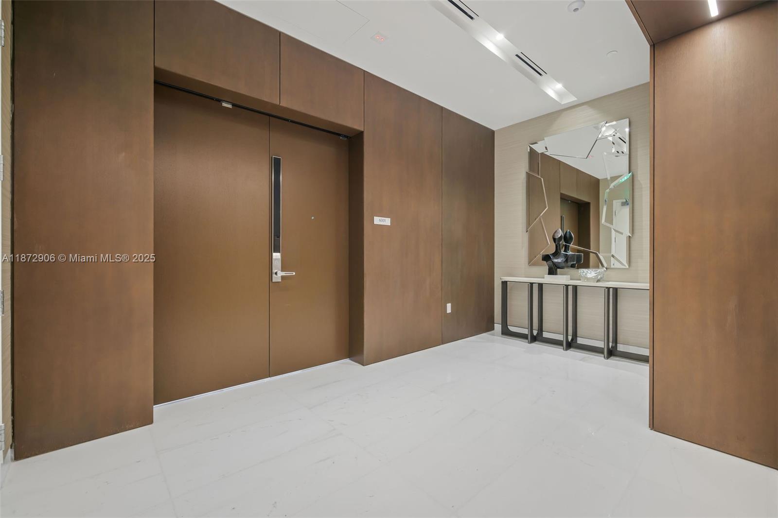 image Aston Martin Residences6