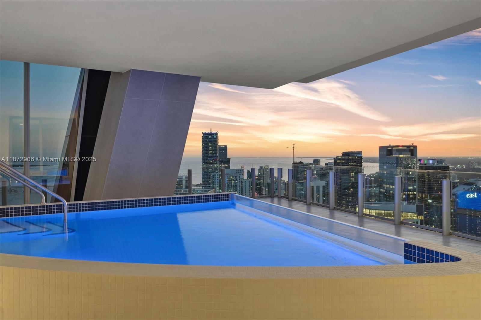 300 Biscayne Blvd Way #PH6001 Miami, FL 33131