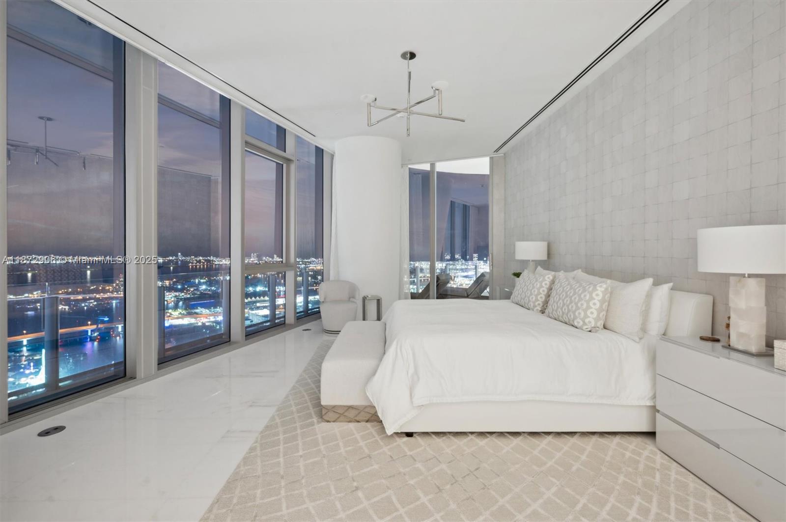 300 Biscayne Blvd Way #PH6001 Miami, FL 33131