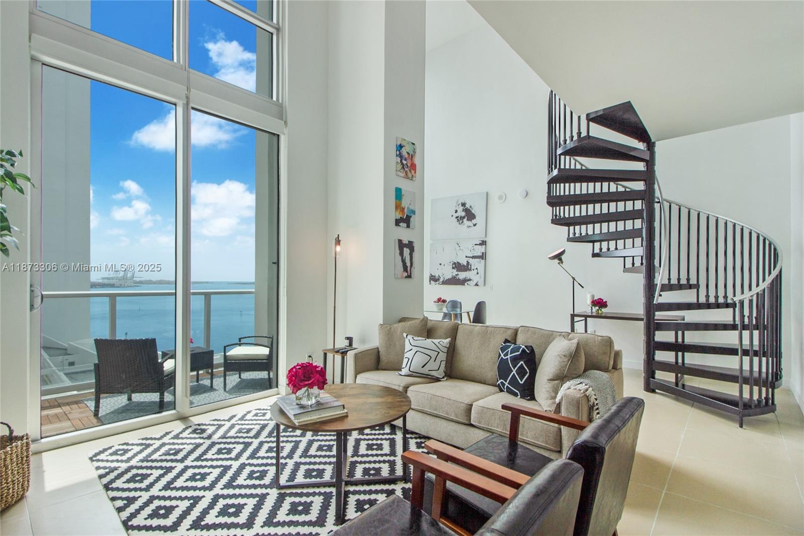 300 S Biscayne Blvd #L-1228