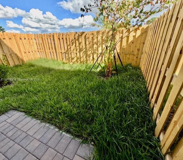 12517 NW 23rd Pl Miami, FL 33167